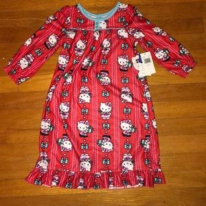 BNWT HELLO KITTY Girls Red Night Gown SZ 2T